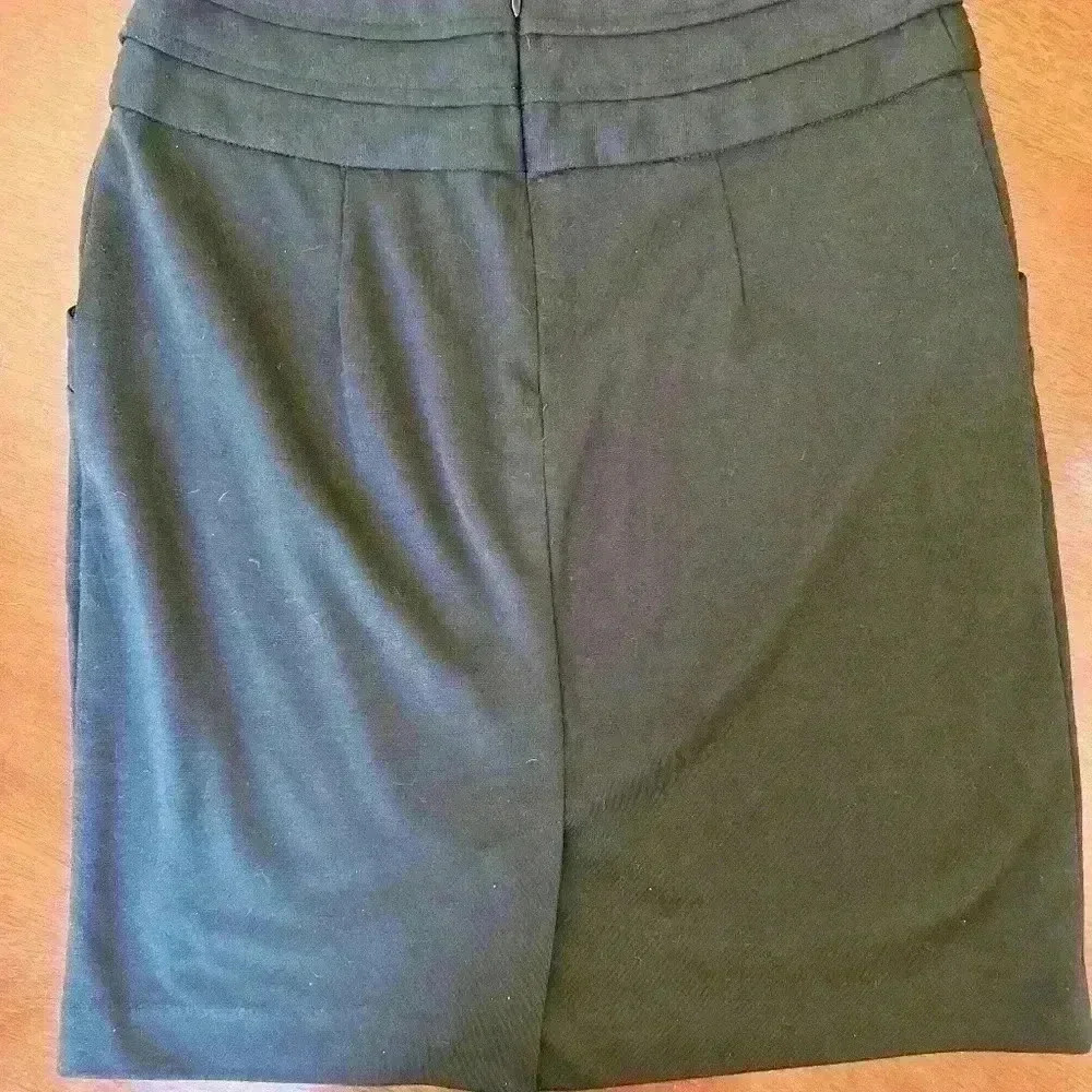Suzabelle Black Fully Lined Pencil skirt with pockets- Size Medium - Picture 3 of 7